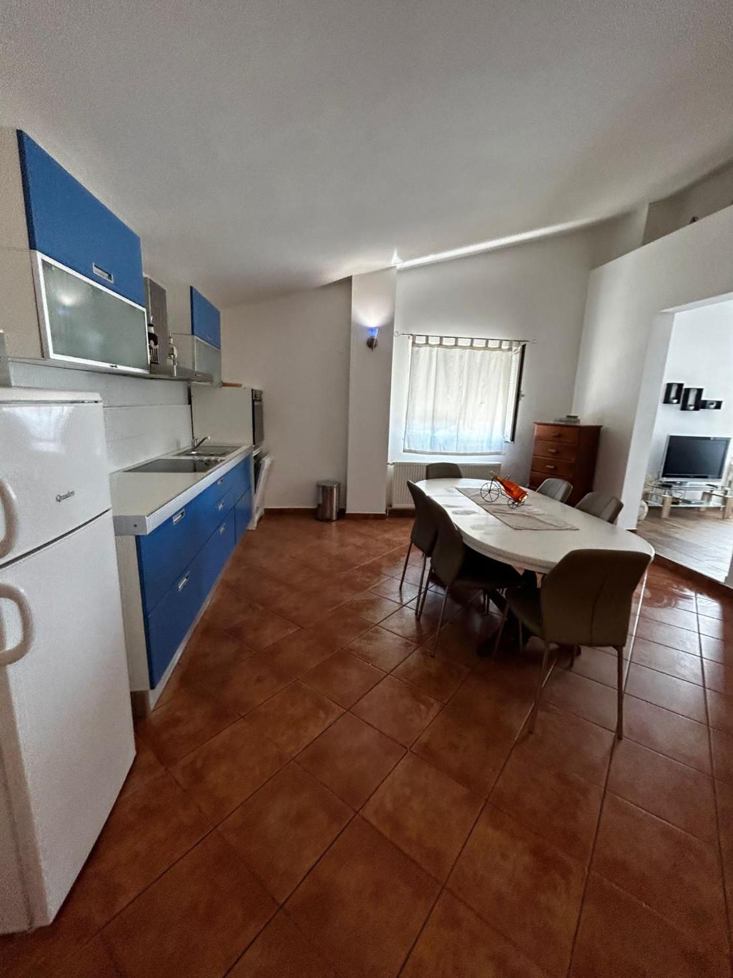 Apartments Petrovic พิโรวัซ ภายนอก รูปภาพ